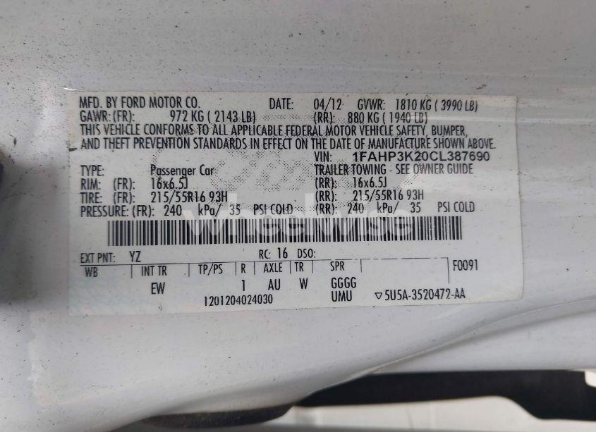 Photo 9 of 2012 Ford Focus SE (VIN 1FAHP3K20CL387690)