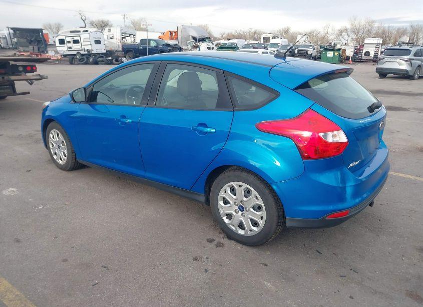 Photo 3 of 2012 Ford Focus SE (VIN 1FAHP3K20CL413432)