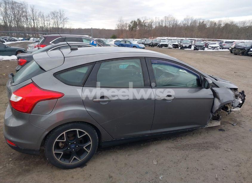 Photo 14 of 2012 Ford Focus SE (VIN 1FAHP3K21CL151677)