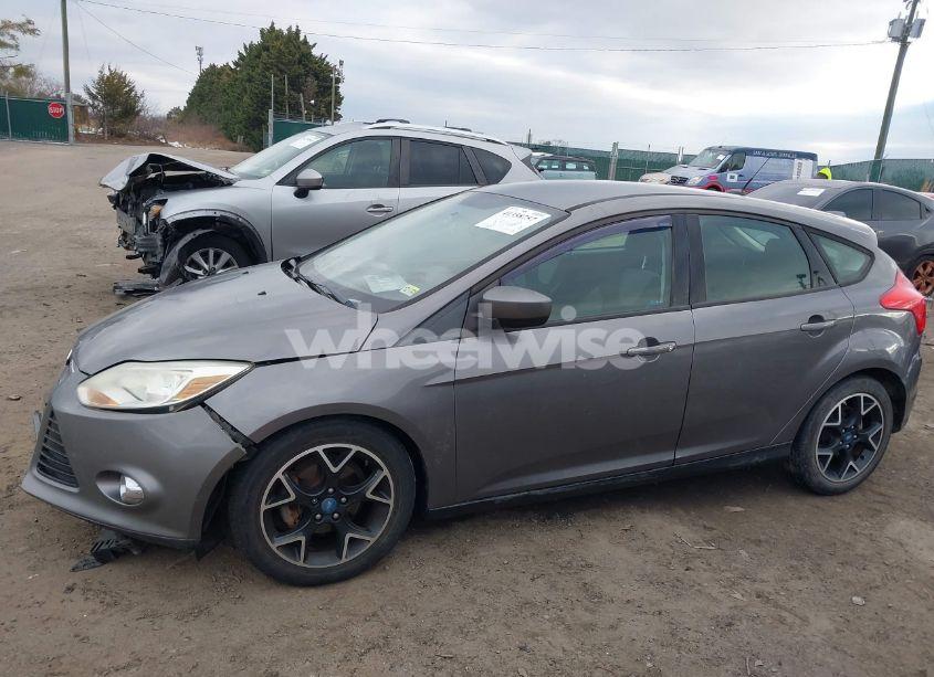 Photo 15 of 2012 Ford Focus SE (VIN 1FAHP3K21CL151677)