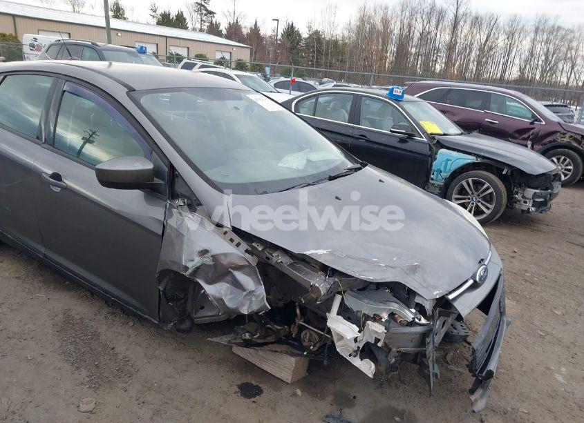 Photo 6 of 2012 Ford Focus SE (VIN 1FAHP3K21CL151677)