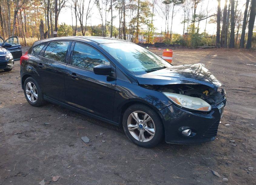 2012 Ford Focus SE (VIN 1FAHP3K21CL209450) main photo