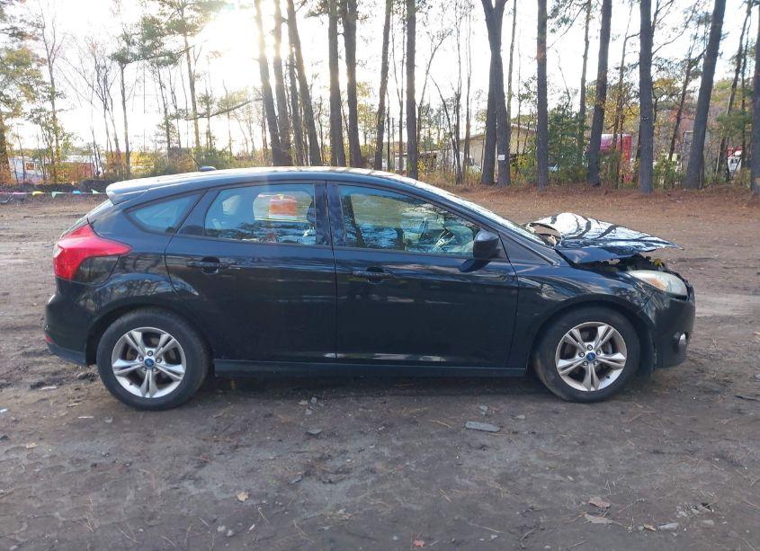 Photo 12 of 2012 Ford Focus SE (VIN 1FAHP3K21CL209450)