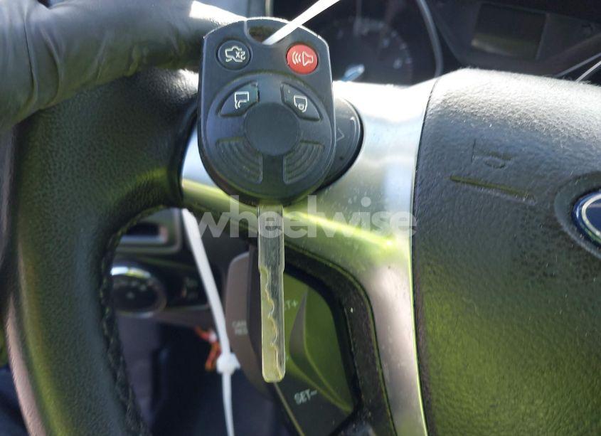 Photo 11 of 2012 Ford Focus SE (VIN 1FAHP3K21CL233571)