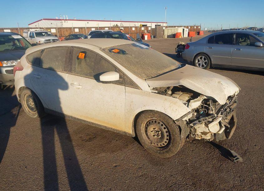 2012 Ford Focus SE (VIN 1FAHP3K21CL258695) main photo