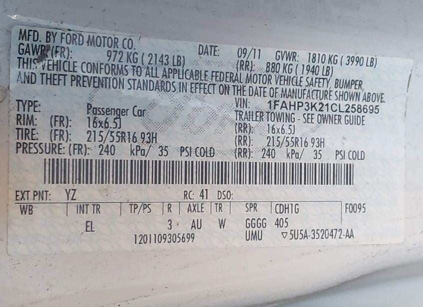 Photo 9 of 2012 Ford Focus SE (VIN 1FAHP3K21CL258695)