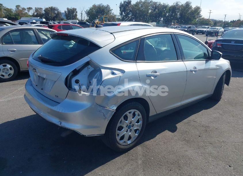 Photo 4 of 2012 Ford Focus SE (VIN 1FAHP3K21CL314490)