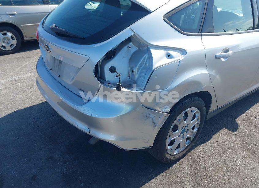 Photo 6 of 2012 Ford Focus SE (VIN 1FAHP3K21CL314490)