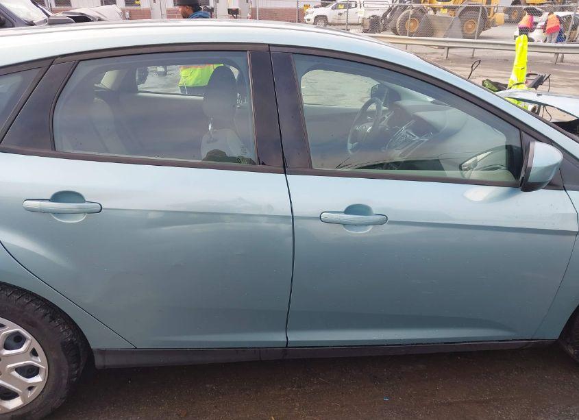 Photo 13 of 2012 Ford Focus SE (VIN 1FAHP3K21CL357114)