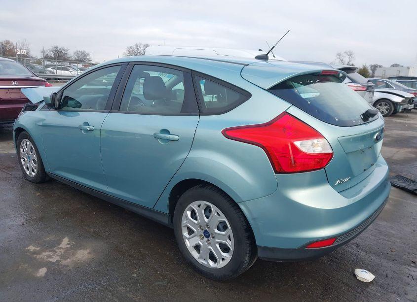Photo 3 of 2012 Ford Focus SE (VIN 1FAHP3K21CL357114)