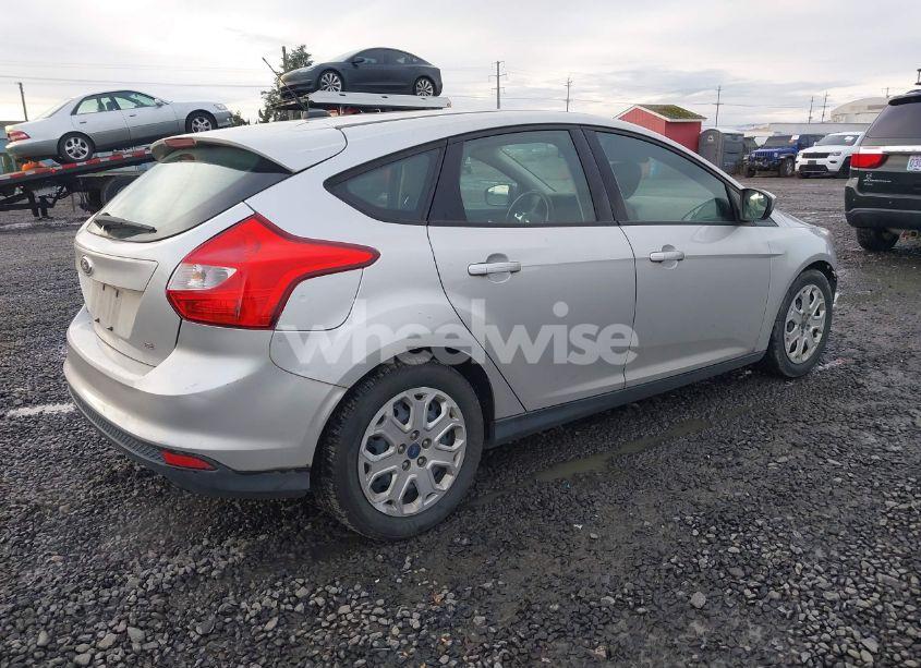 Photo 4 of 2012 Ford Focus SE (VIN 1FAHP3K21CL366802)