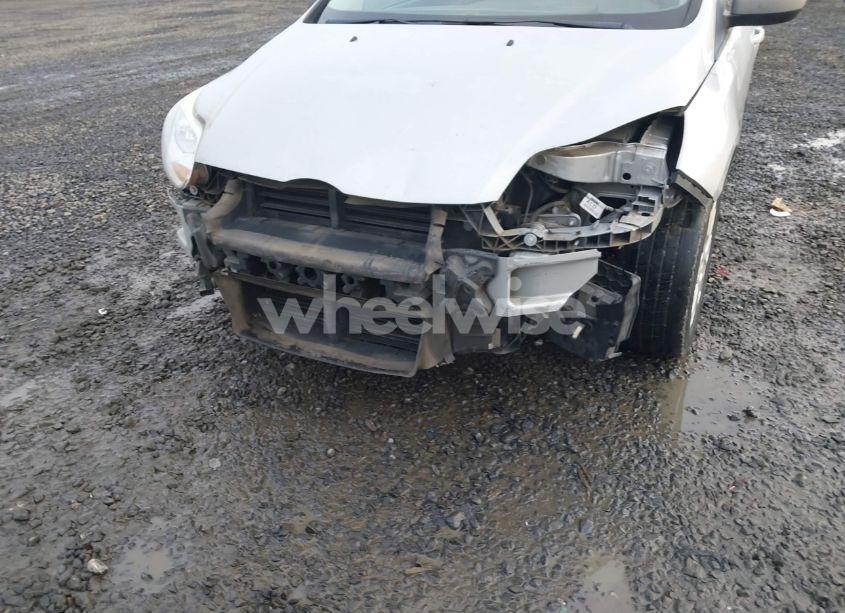 Photo 6 of 2012 Ford Focus SE (VIN 1FAHP3K21CL366802)