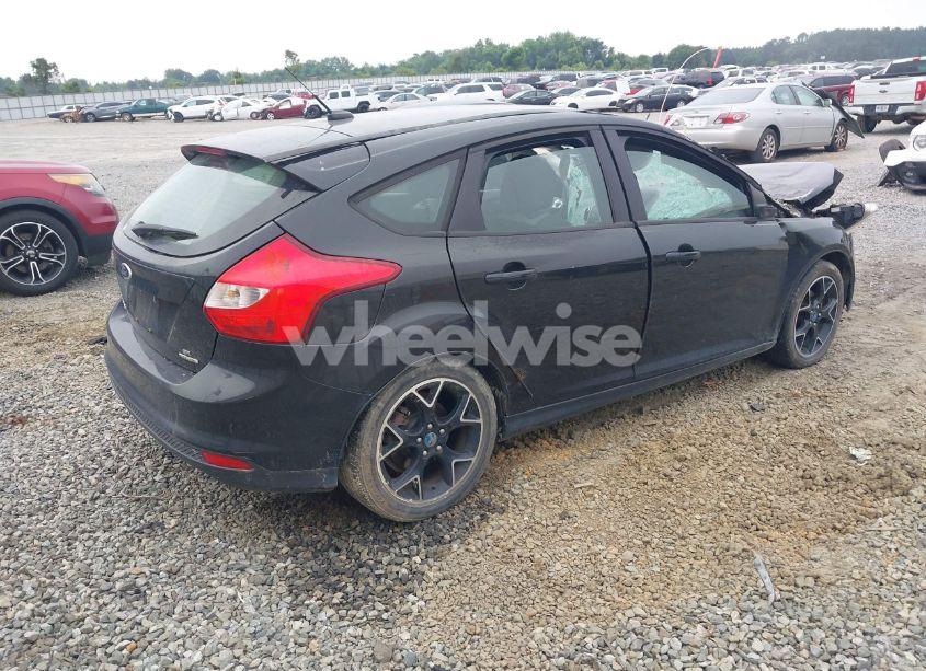 Photo 4 of 2012 Ford Focus SE (VIN 1FAHP3K21CL385219)