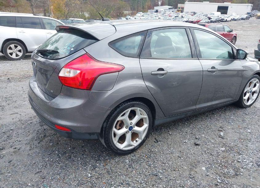 Photo 4 of 2012 Ford Focus SE (VIN 1FAHP3K21CL412788)