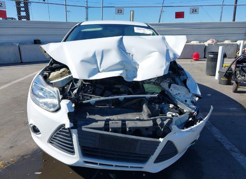 Photo 12 of 2012 Ford Focus SE (VIN 1FAHP3K21CL469606)