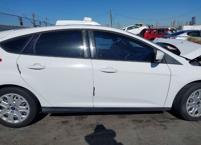 Photo 13 of 2012 Ford Focus SE (VIN 1FAHP3K21CL469606)