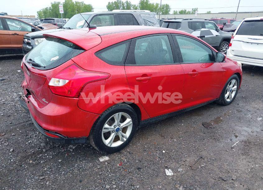 Photo 4 of 2012 Ford Focus SE (VIN 1FAHP3K21CL475194)