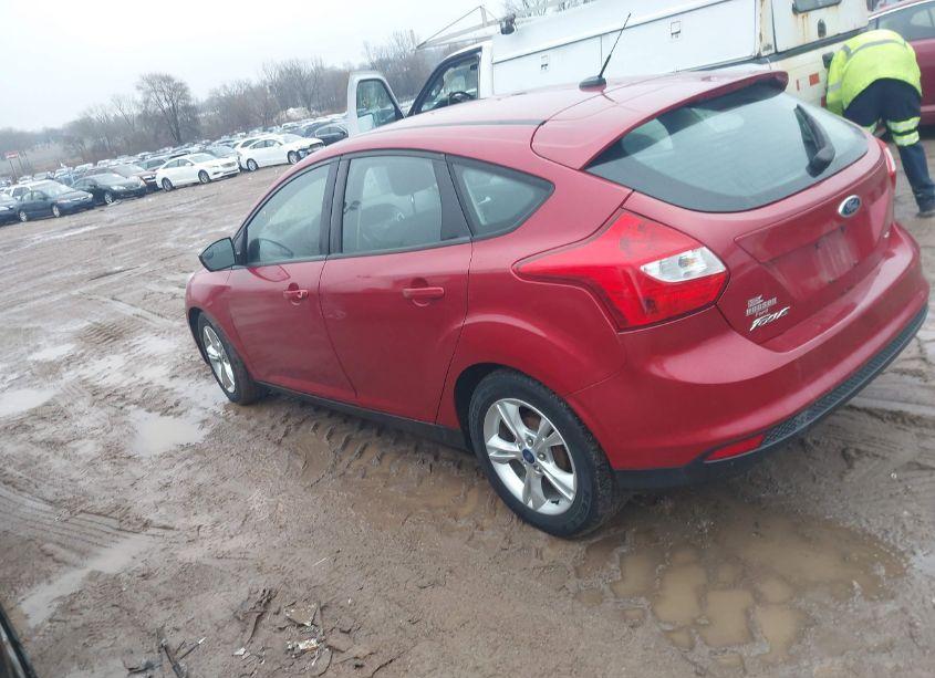 Photo 3 of 2012 Ford Focus SE (VIN 1FAHP3K22CL114430)