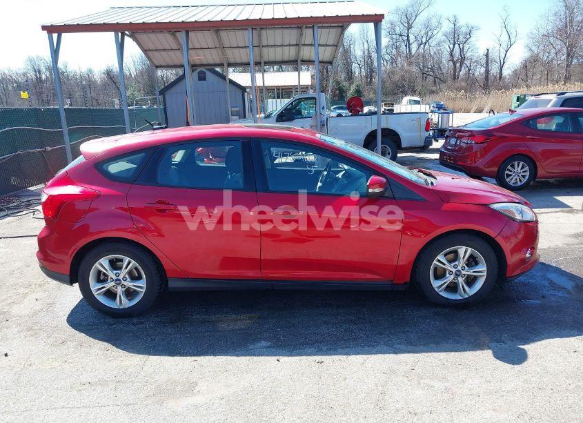 Photo 13 of 2012 Ford Focus SE (VIN 1FAHP3K22CL134466)