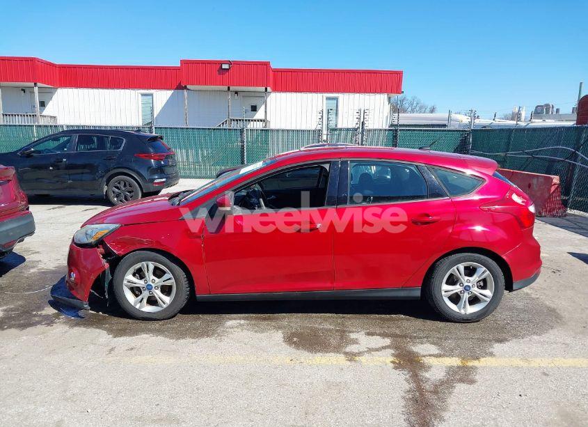 Photo 14 of 2012 Ford Focus SE (VIN 1FAHP3K22CL134466)