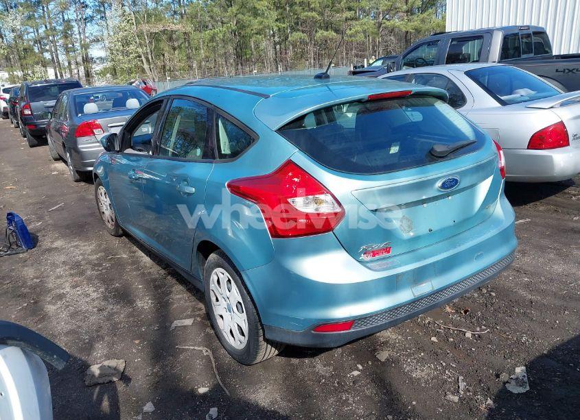 Photo 3 of 2012 Ford Focus SE (VIN 1FAHP3K22CL265106)