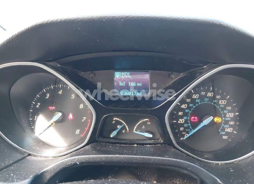 Photo 7 of 2012 Ford Focus SE (VIN 1FAHP3K22CL265106)