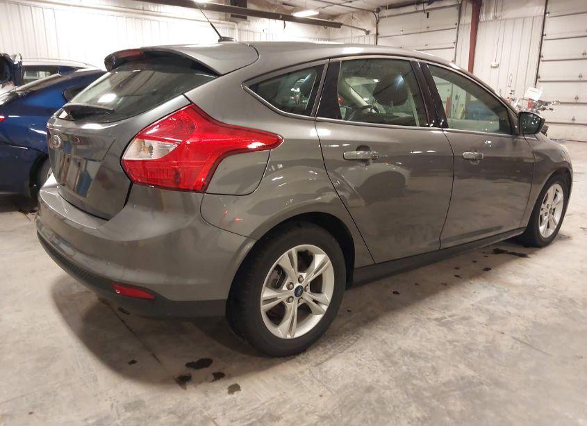 Photo 4 of 2012 Ford Focus SE (VIN 1FAHP3K22CL284027)