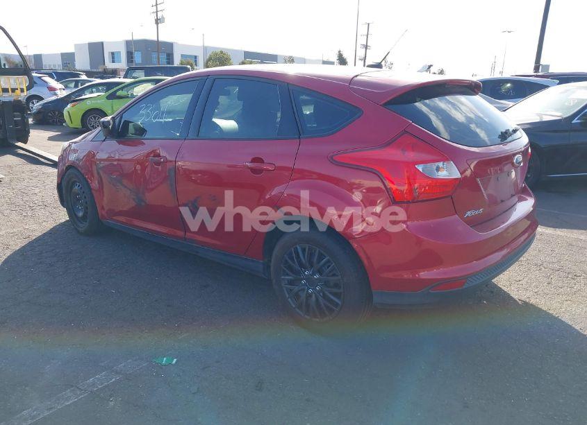 Photo 3 of 2012 Ford Focus SE (VIN 1FAHP3K22CL295254)