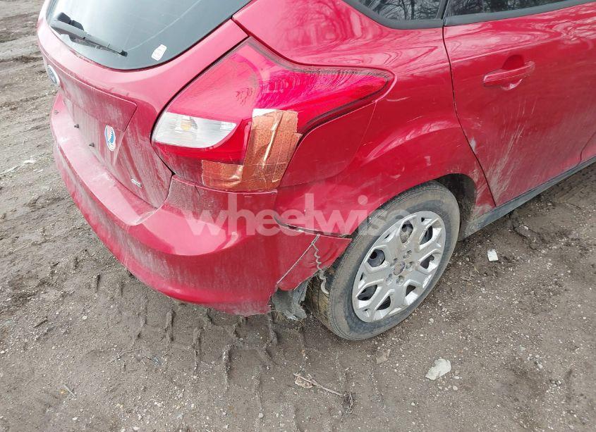 Photo 13 of 2012 Ford Focus SE (VIN 1FAHP3K22CL304163)