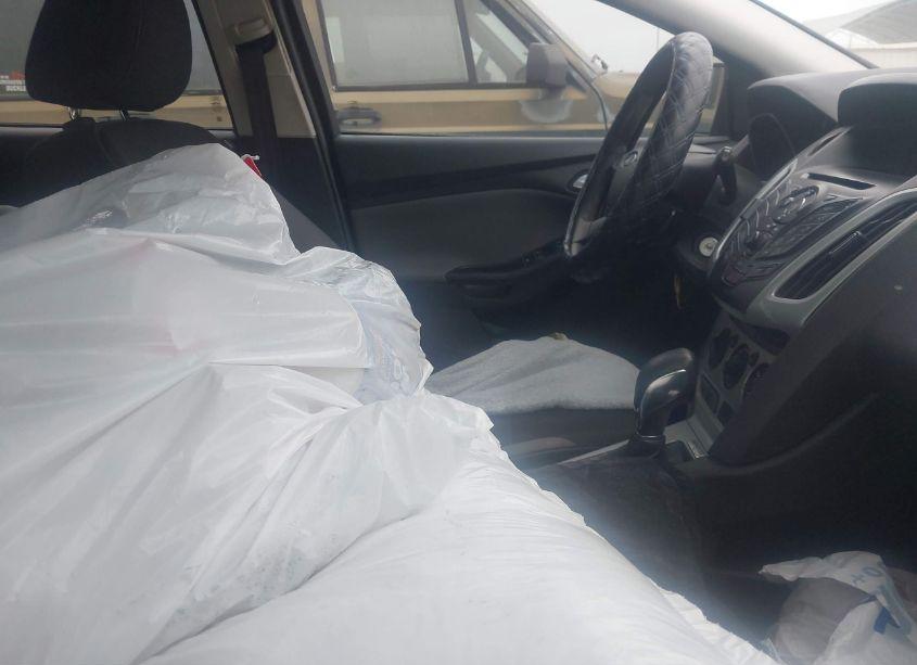 Photo 5 of 2012 Ford Focus SE (VIN 1FAHP3K22CL475978)