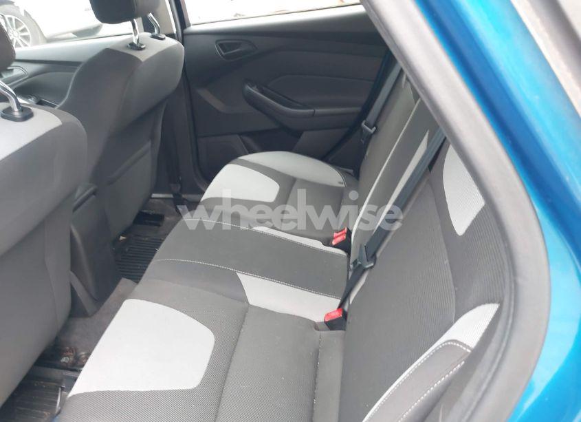 Photo 8 of 2012 Ford Focus SE (VIN 1FAHP3K23CL125307)