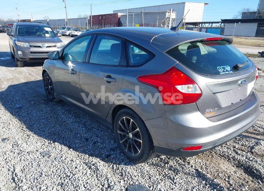 Photo 3 of 2012 Ford Focus SE (VIN 1FAHP3K23CL164883)