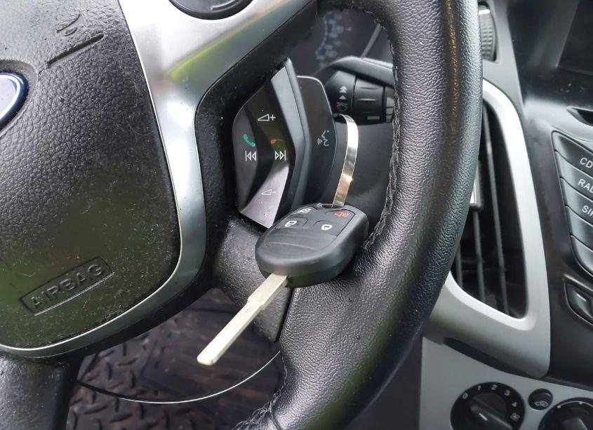 Photo 11 of 2012 Ford Focus SE (VIN 1FAHP3K23CL166939)