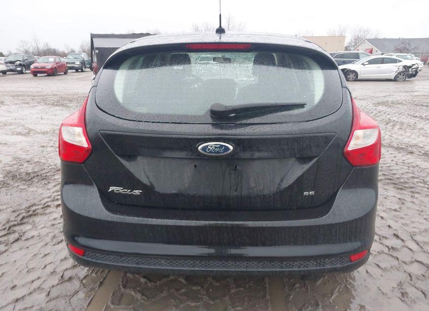 Photo 16 of 2012 Ford Focus SE (VIN 1FAHP3K23CL166939)