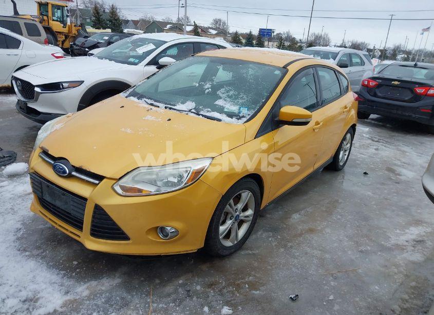 Photo 2 of 2012 Ford Focus SE (VIN 1FAHP3K23CL233412)