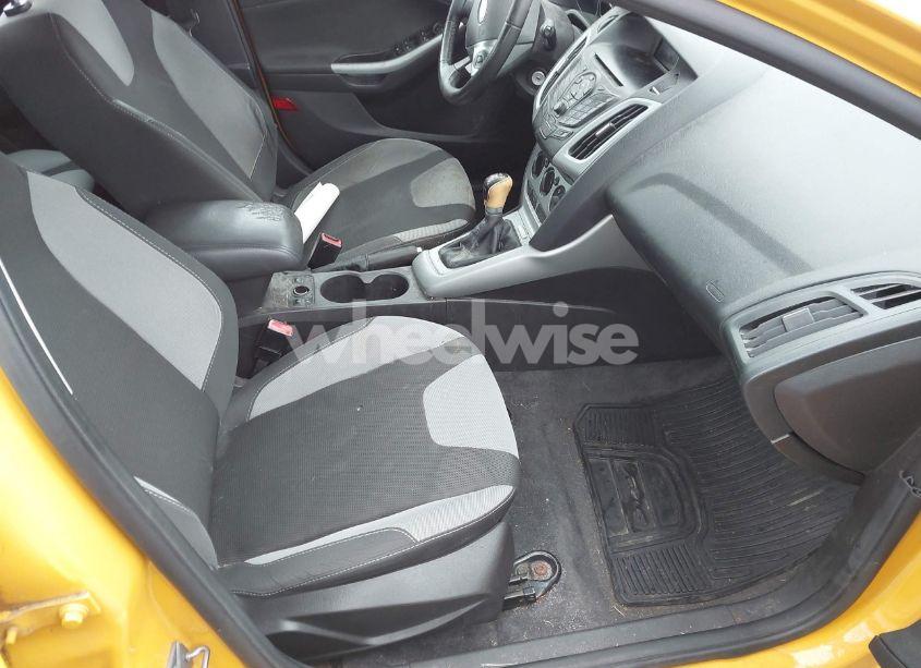 Photo 5 of 2012 Ford Focus SE (VIN 1FAHP3K23CL233412)