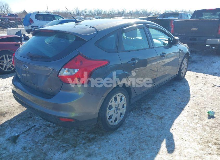 Photo 4 of 2012 Ford Focus SE (VIN 1FAHP3K23CL299961)