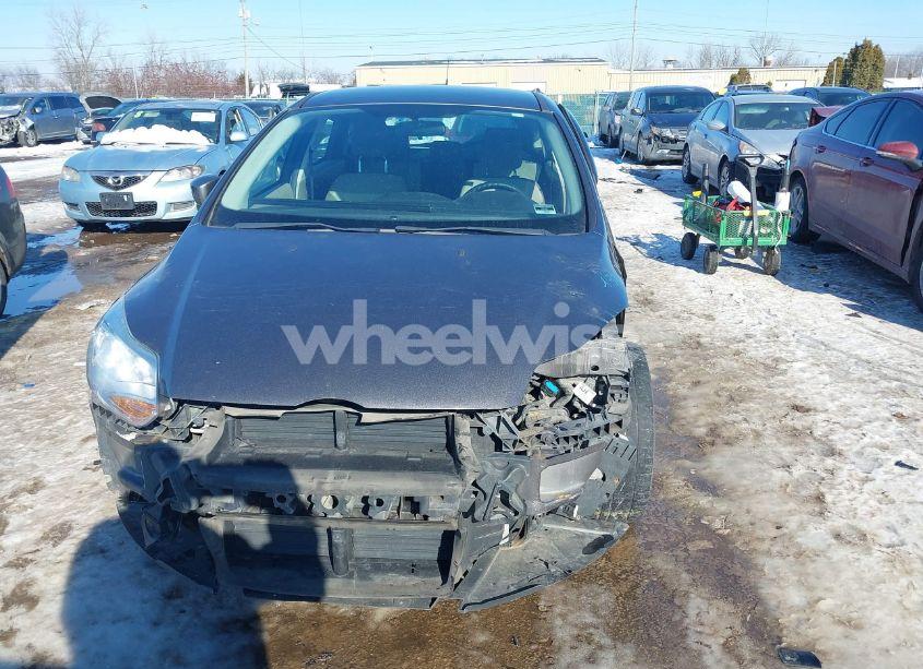 Photo 6 of 2012 Ford Focus SE (VIN 1FAHP3K23CL299961)