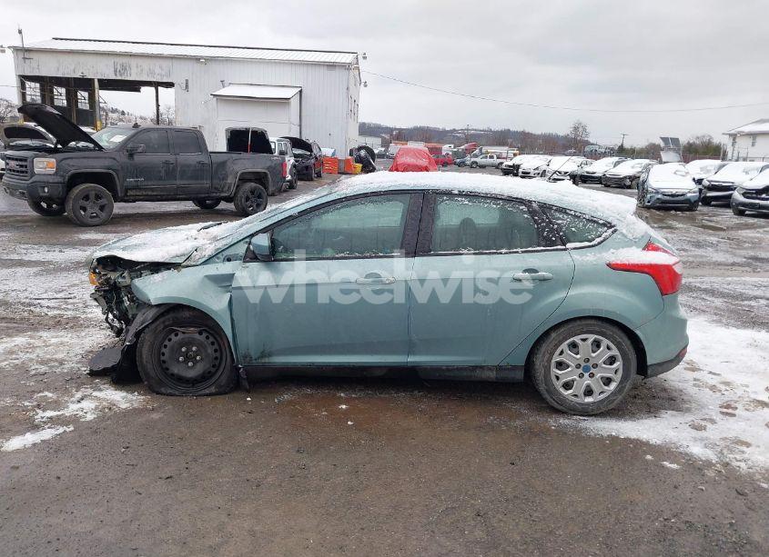 Photo 15 of 2012 Ford Focus SE (VIN 1FAHP3K23CL328603)