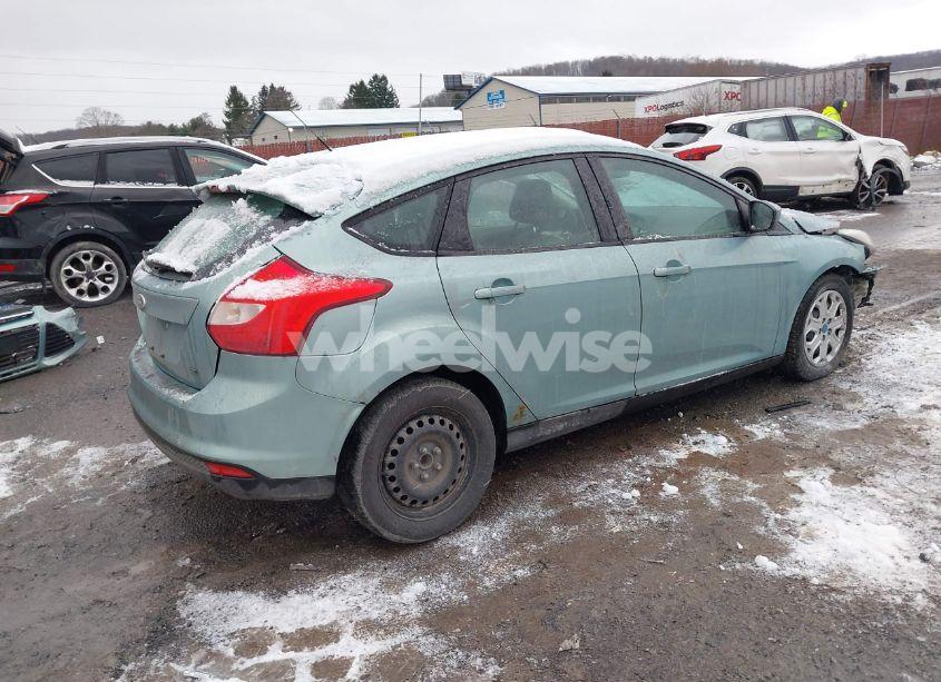 Photo 4 of 2012 Ford Focus SE (VIN 1FAHP3K23CL328603)