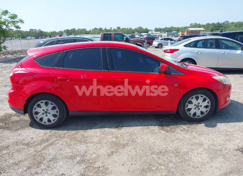 Photo 13 of 2012 Ford Focus SE (VIN 1FAHP3K23CL349547)