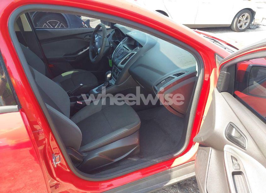 Photo 5 of 2012 Ford Focus SE (VIN 1FAHP3K23CL349547)