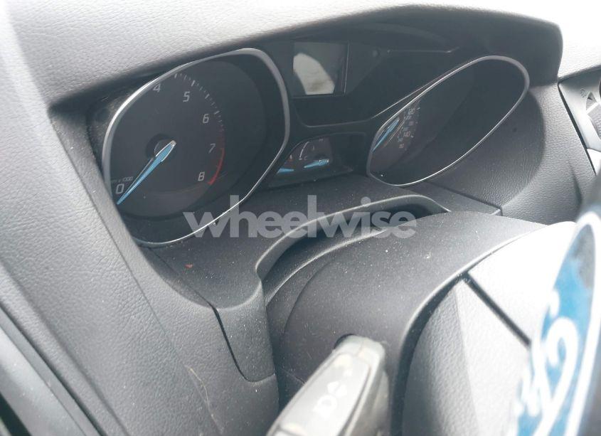 Photo 7 of 2012 Ford Focus SE (VIN 1FAHP3K23CL442049)