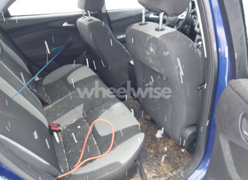 Photo 8 of 2012 Ford Focus SE (VIN 1FAHP3K23CL472071)