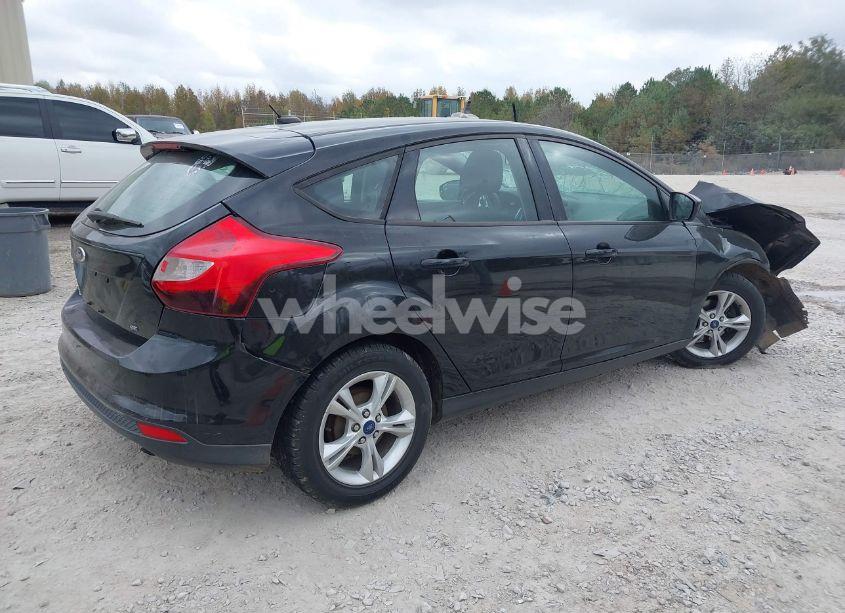 Photo 4 of 2012 Ford Focus SE (VIN 1FAHP3K24CL145954)
