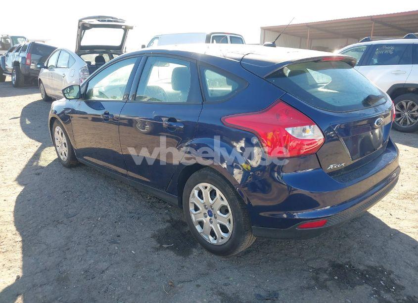 Photo 3 of 2012 Ford Focus SE (VIN 1FAHP3K24CL150314)