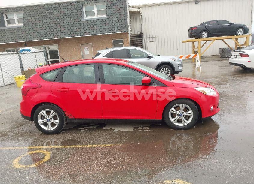Photo 13 of 2012 Ford Focus SE (VIN 1FAHP3K24CL151950)