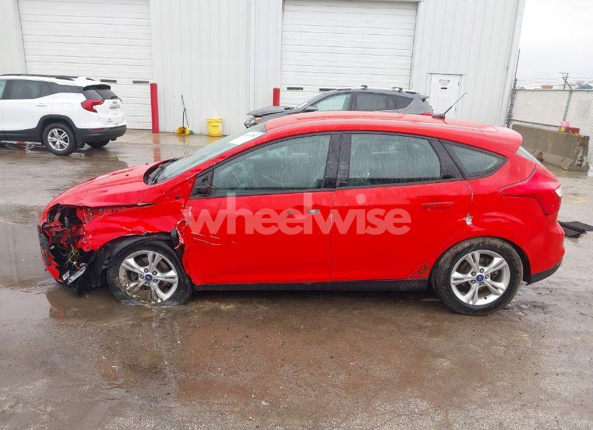Photo 14 of 2012 Ford Focus SE (VIN 1FAHP3K24CL151950)