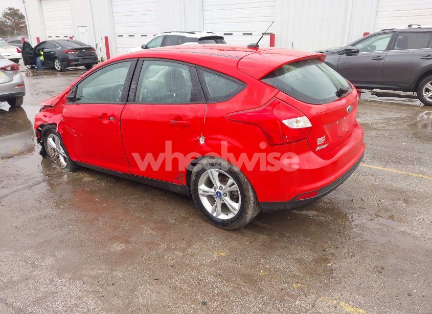 Photo 3 of 2012 Ford Focus SE (VIN 1FAHP3K24CL151950)