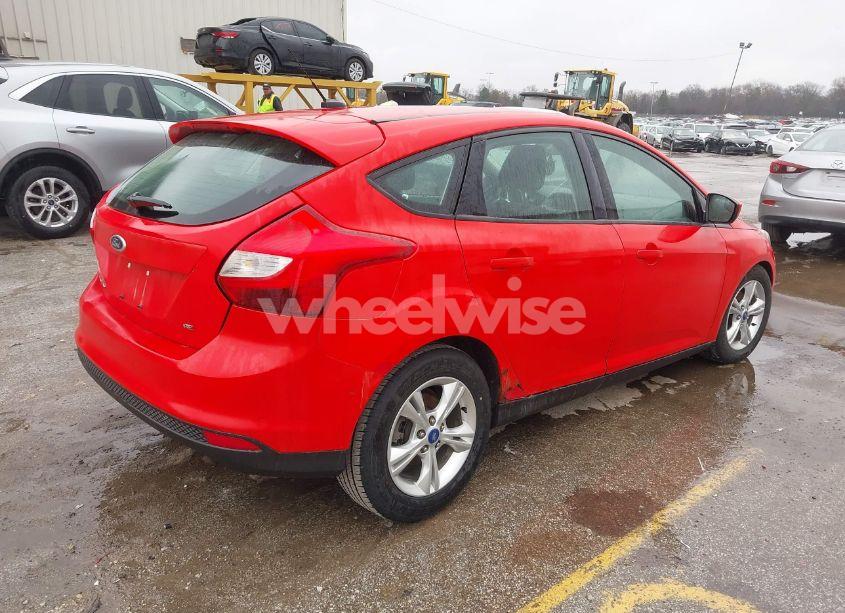 Photo 4 of 2012 Ford Focus SE (VIN 1FAHP3K24CL151950)